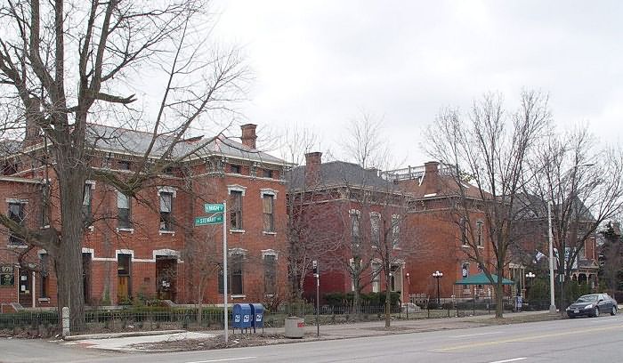 cbus04.jpg