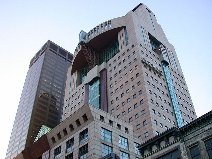 lou03.jpg