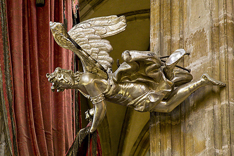 St Vitus Cathedral, tomb of St John Nepomuk
