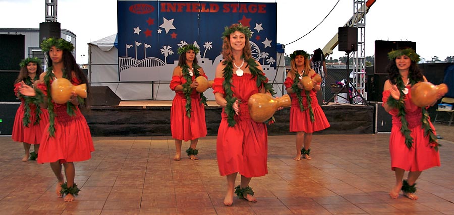 Lei Oleander (Polynesian) Dance