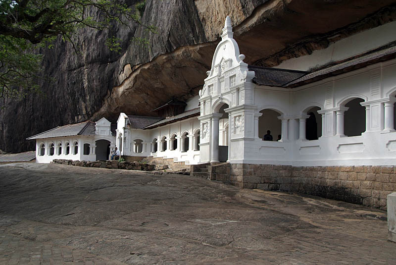 Dambulla Caves Exterior