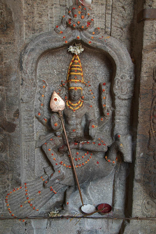 Annointed Figure Meenakshi Temple 02