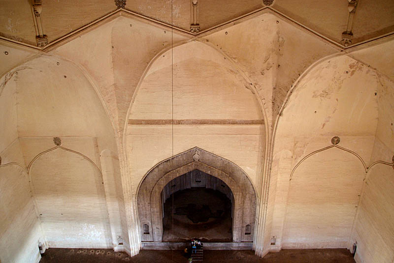 Looking Down from Whispering Gallery