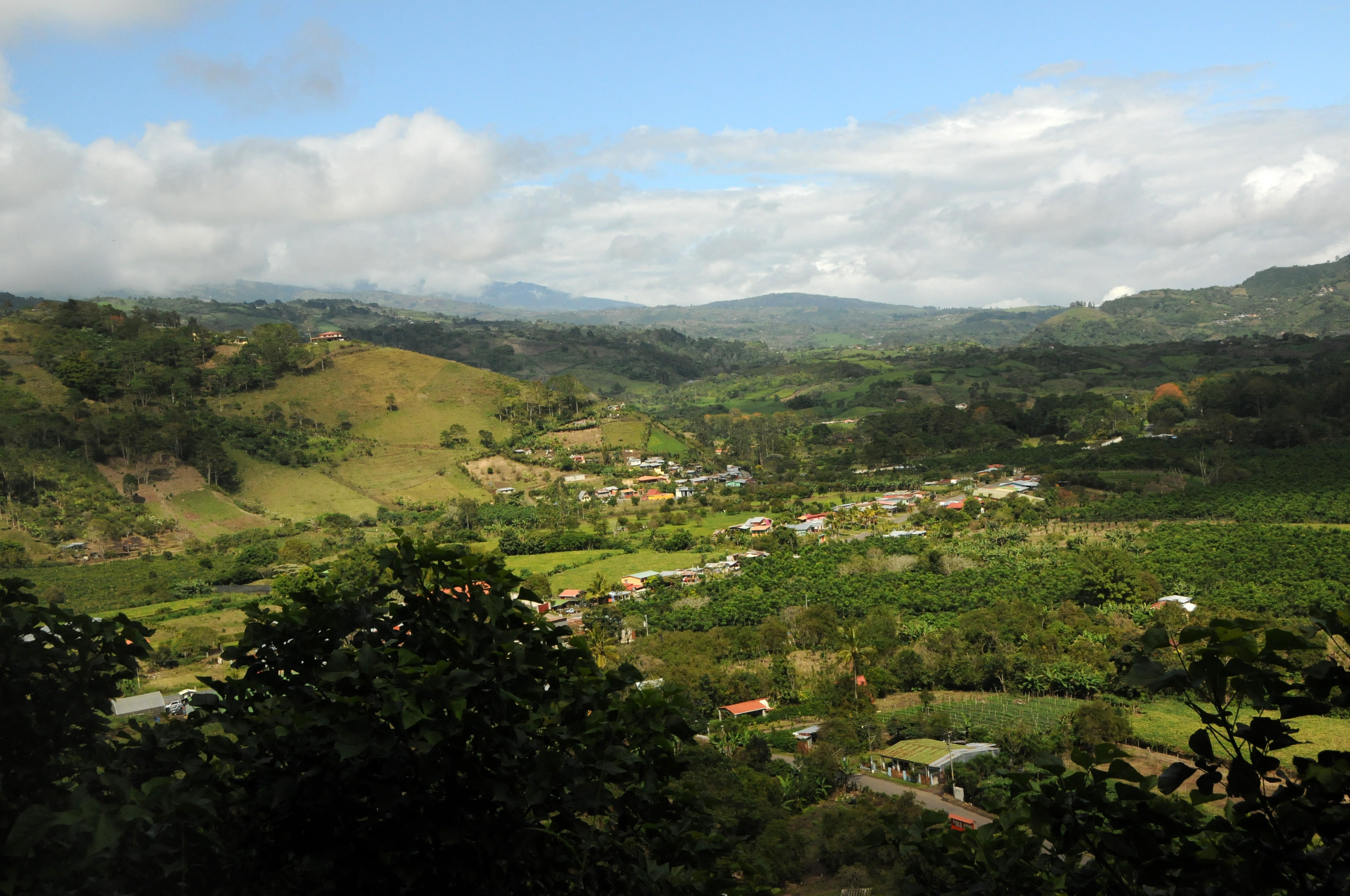 Road from Cartago to Orosi Valley