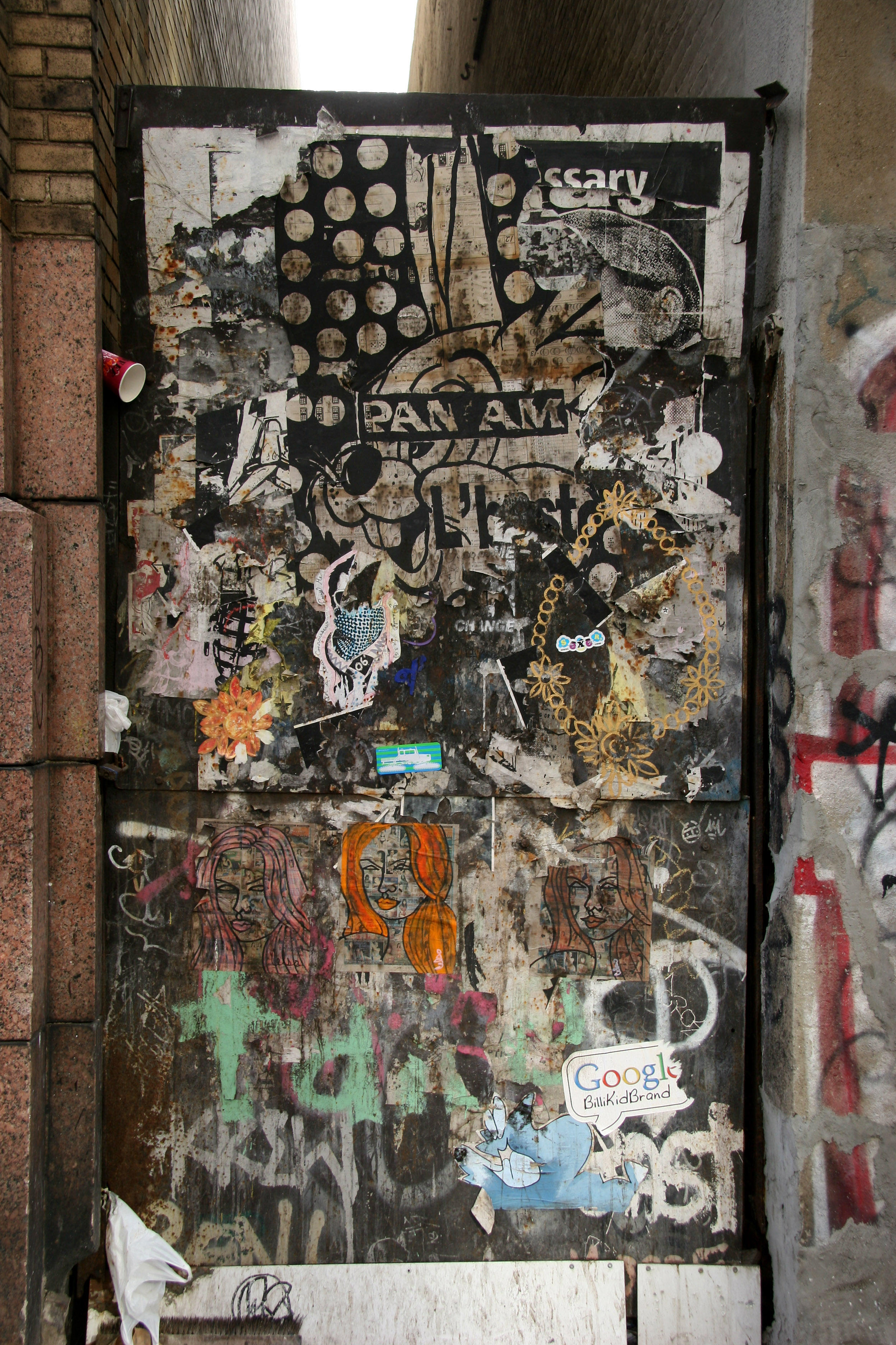 Graffiti above Grand Street