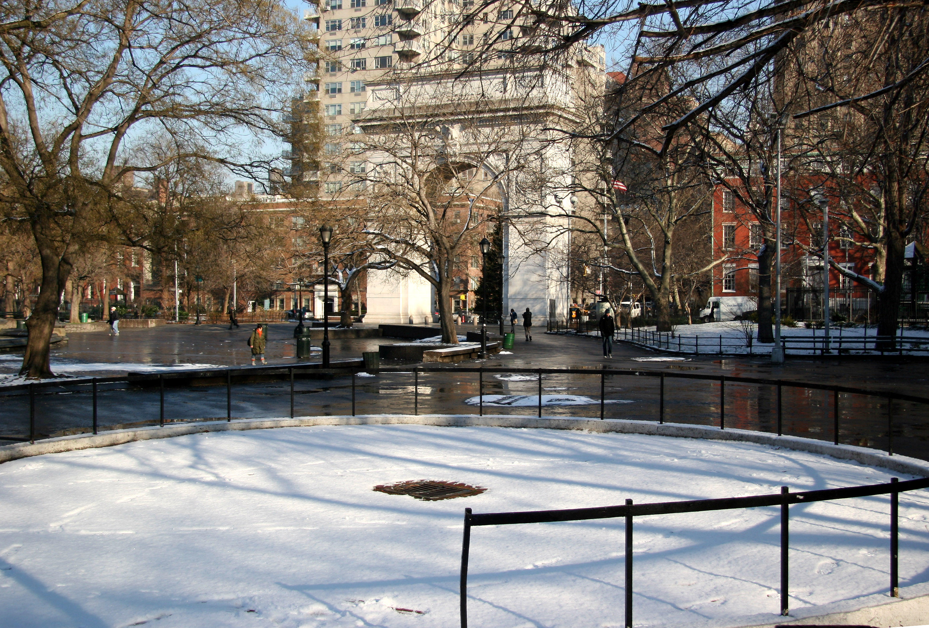 Performance Stage & Arch View