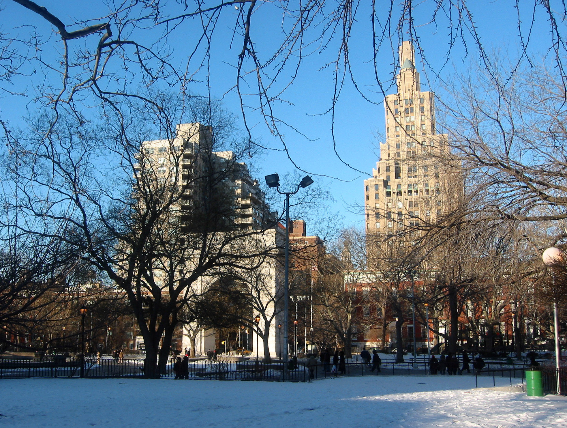 Arch & Lower Fifth Avenue