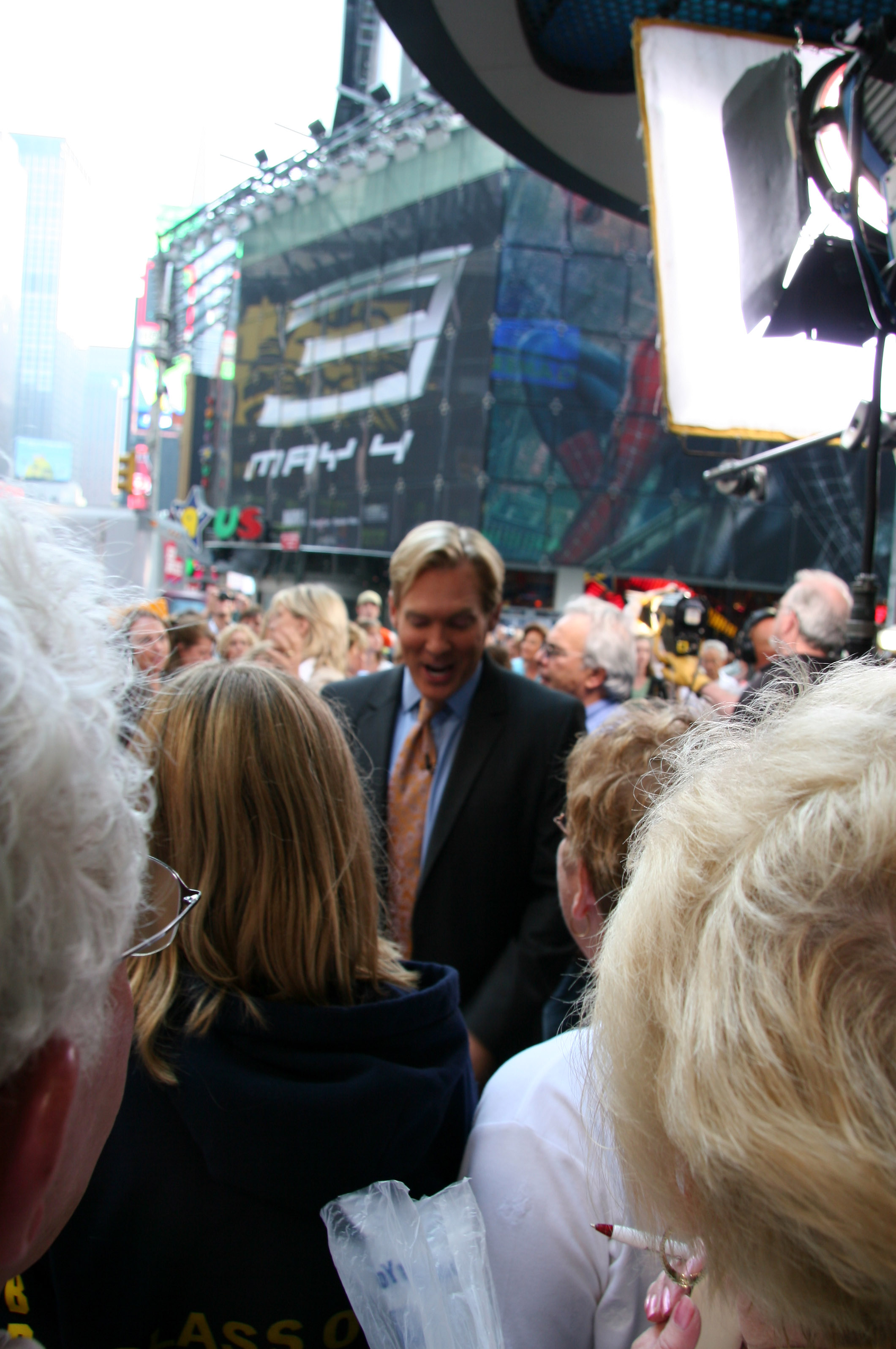 Times Square - Sam Champion & Diane Sawyer at ABC Broadcasting Corner