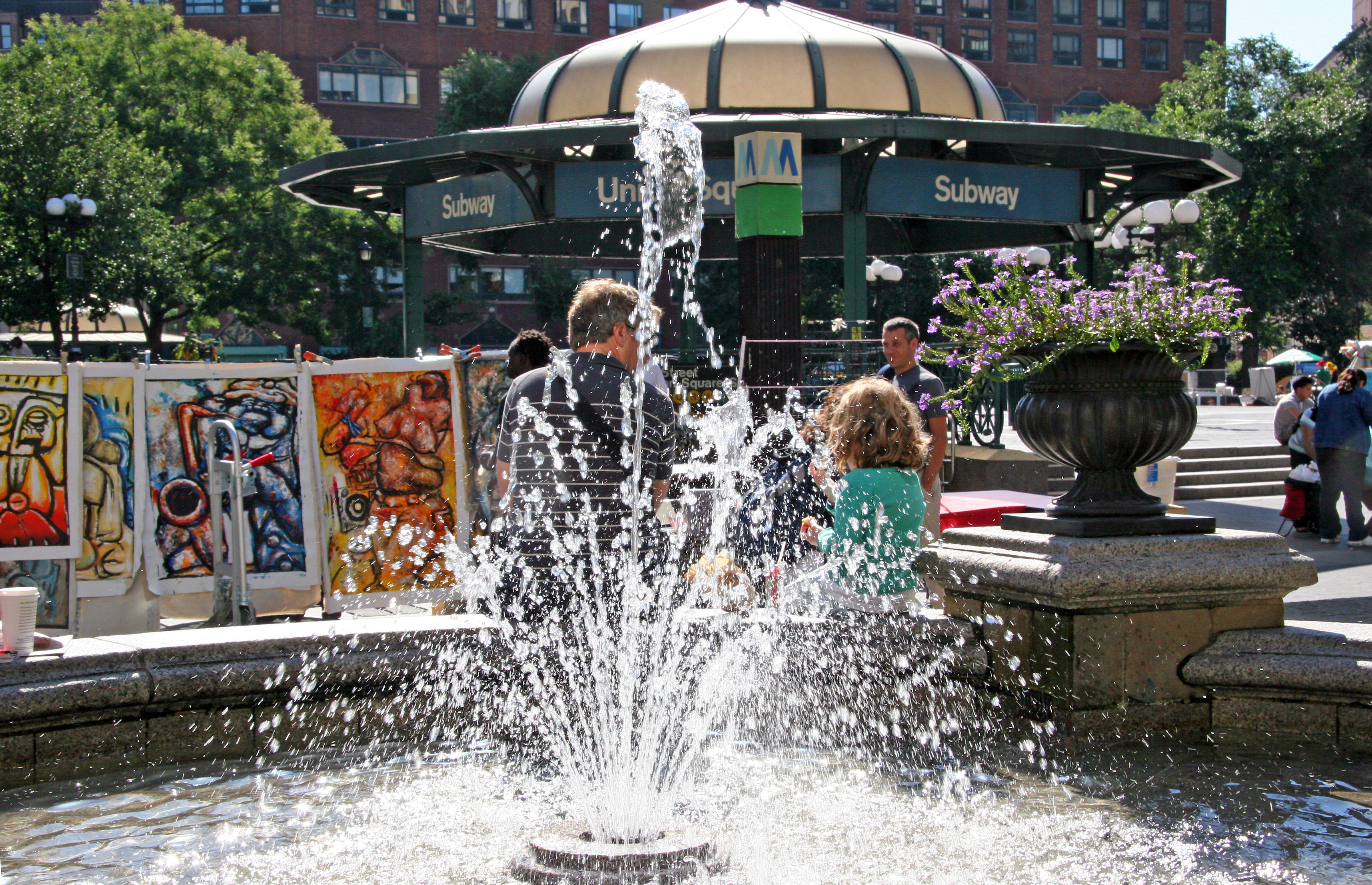 Fountain & Subway Kiosk