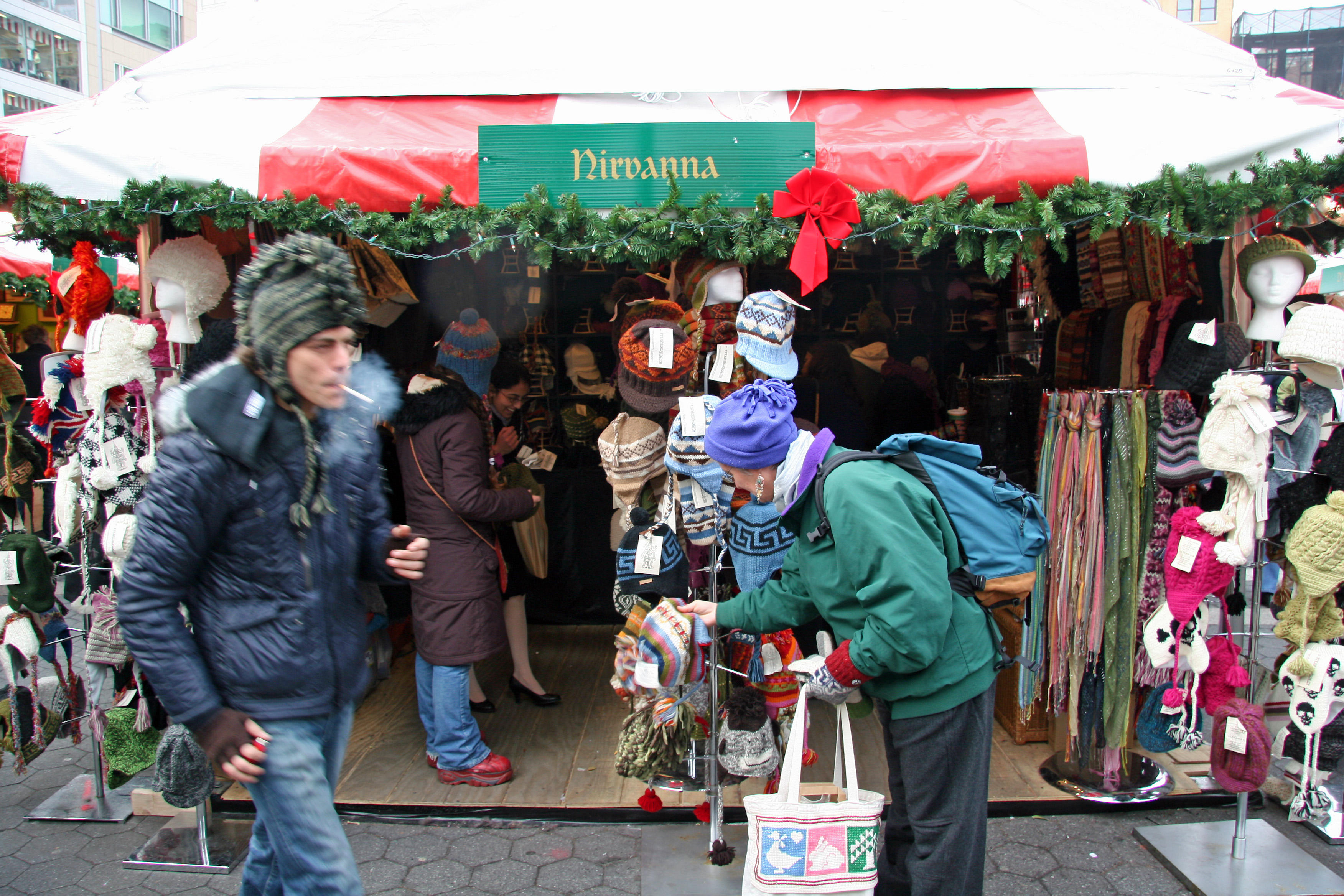 Holiday Shops