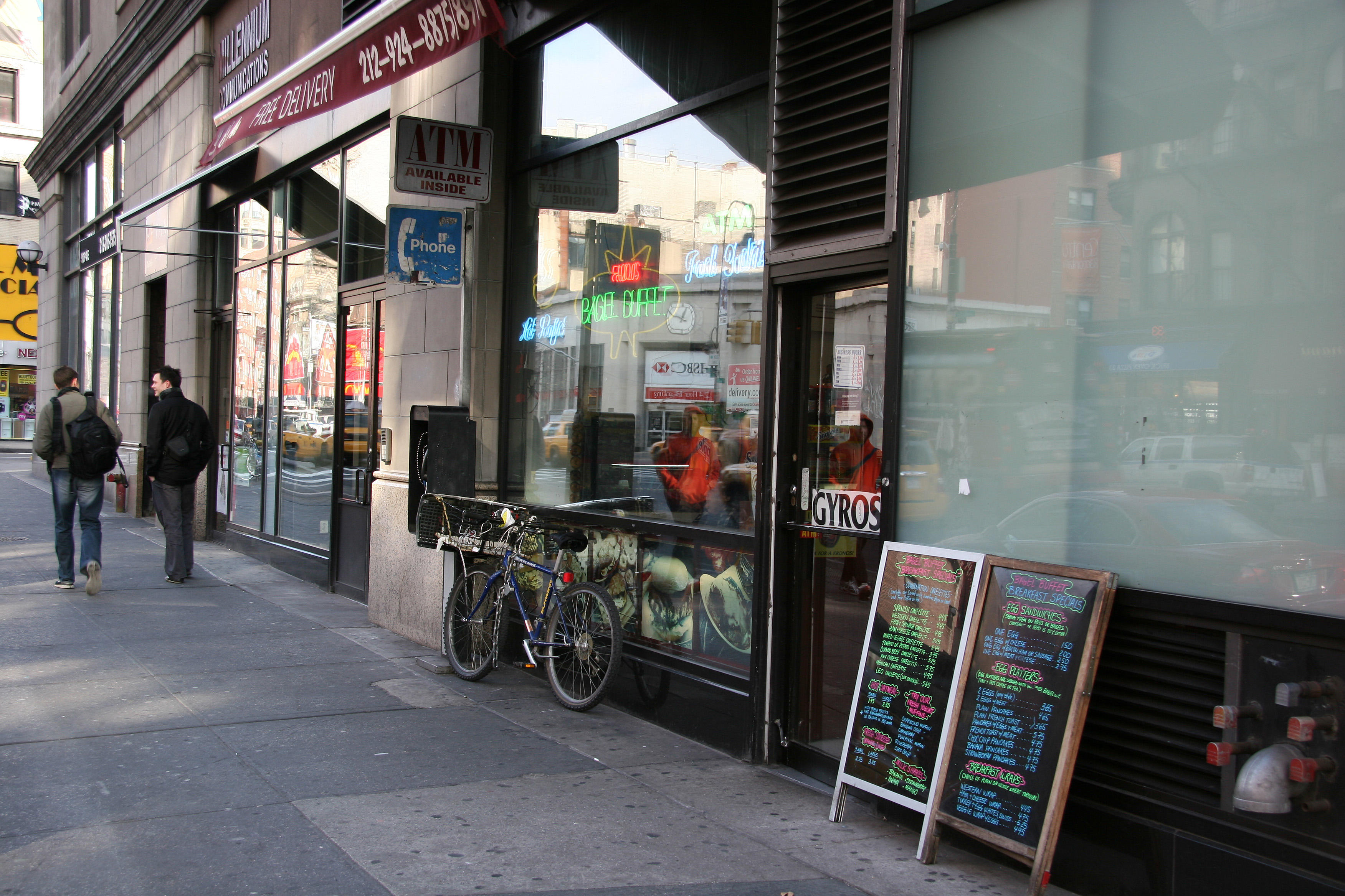 Old Fashion NYC Style Coffee Shop