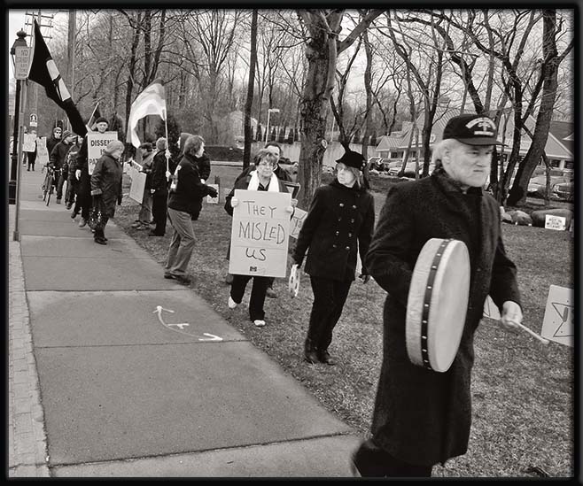 MArch 15 2008 Protest (47 of 190)-Edit.jpg