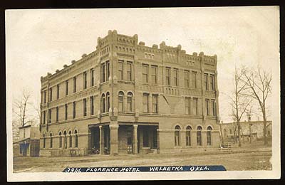 OK Weleetka Florence Hotel ca1908-1910 a.jpg