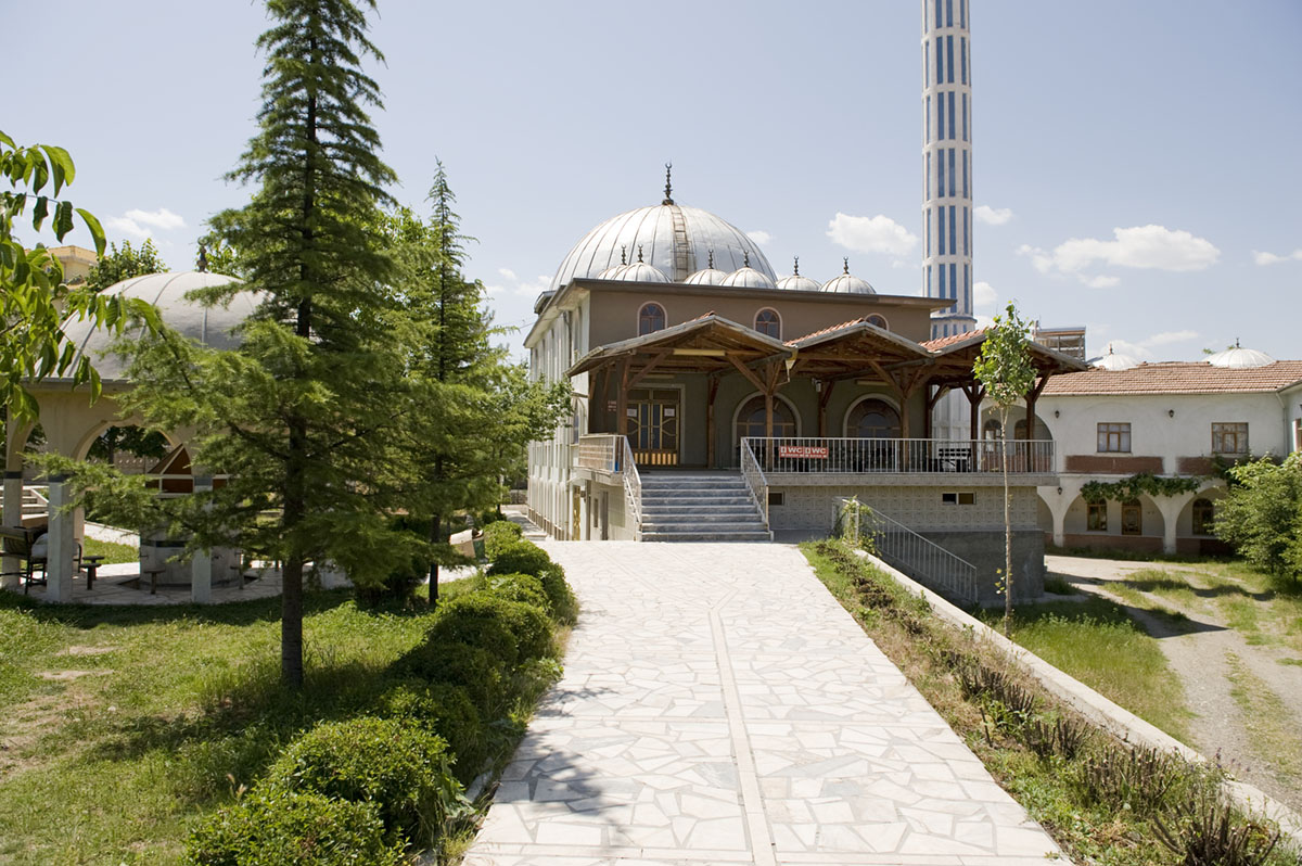 Tavsanli Yunus Emre Camii 1858.jpg