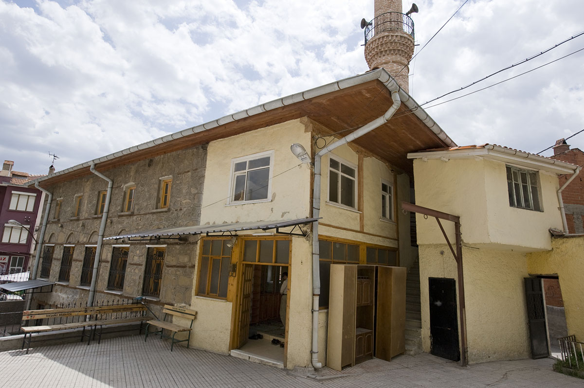 Tavsanli june 2008 1971.jpg