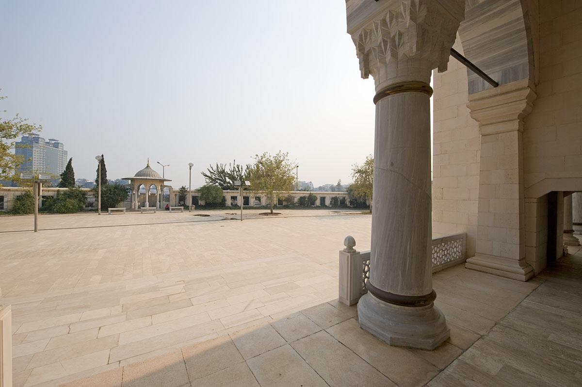 Adana sept 2008 3690.jpg