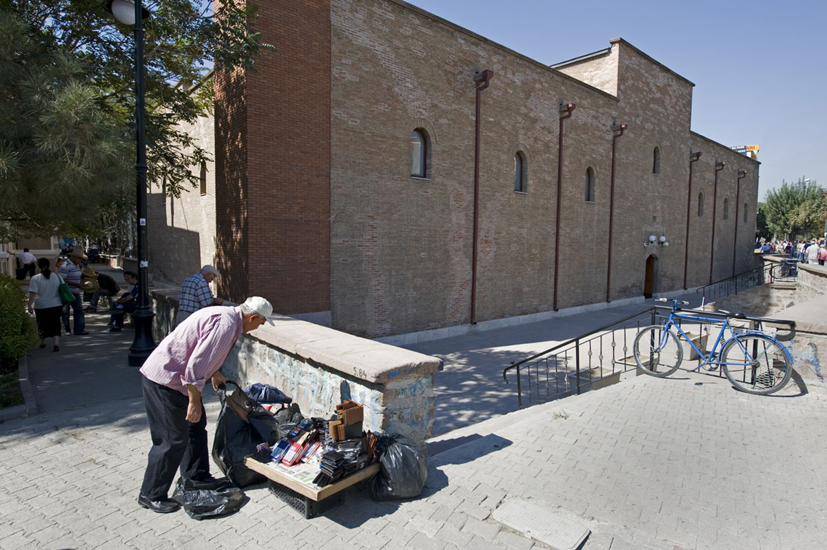 Konya Iplikçi mosque 3781.jpg