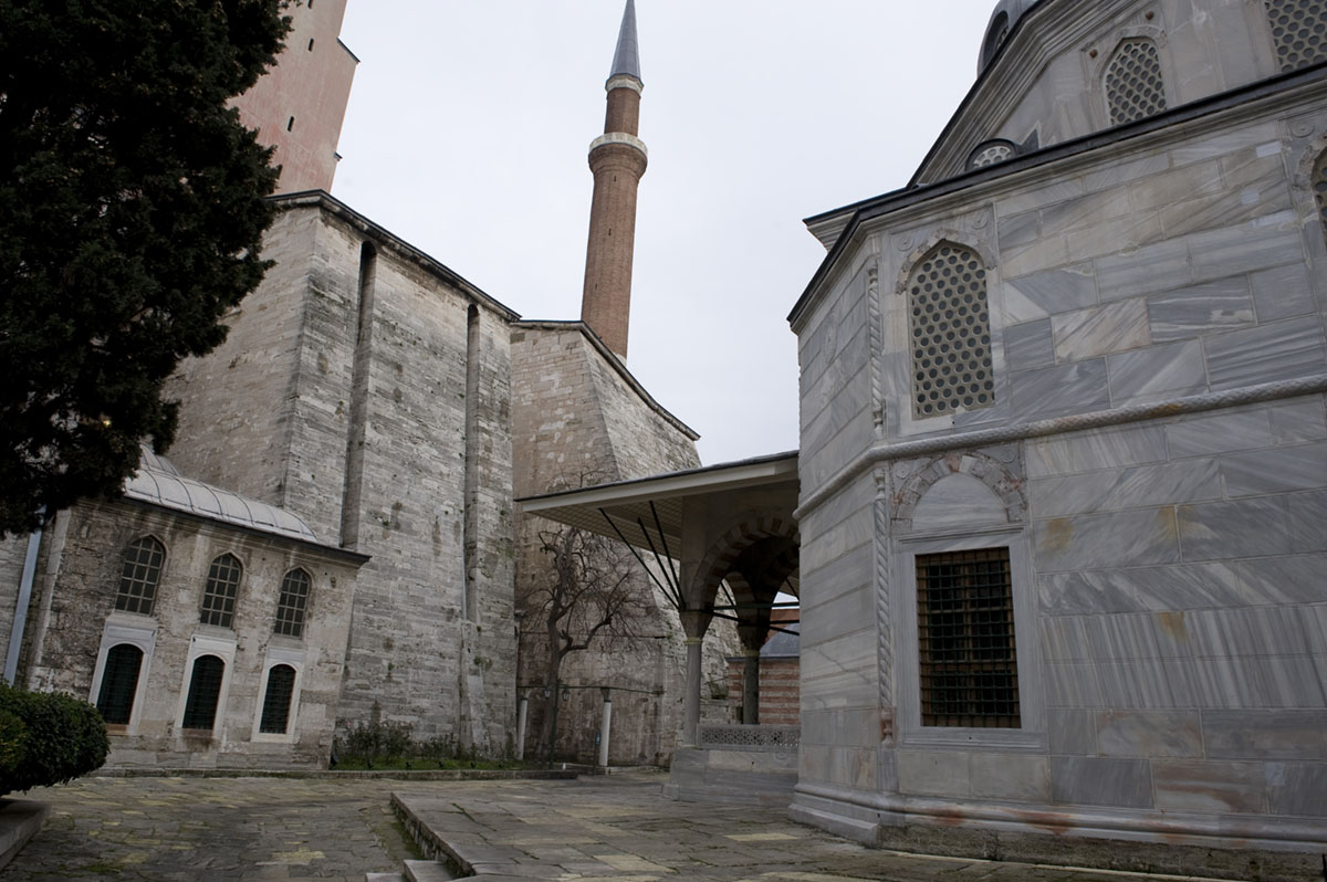 Istanbul december 2009 6754.jpg