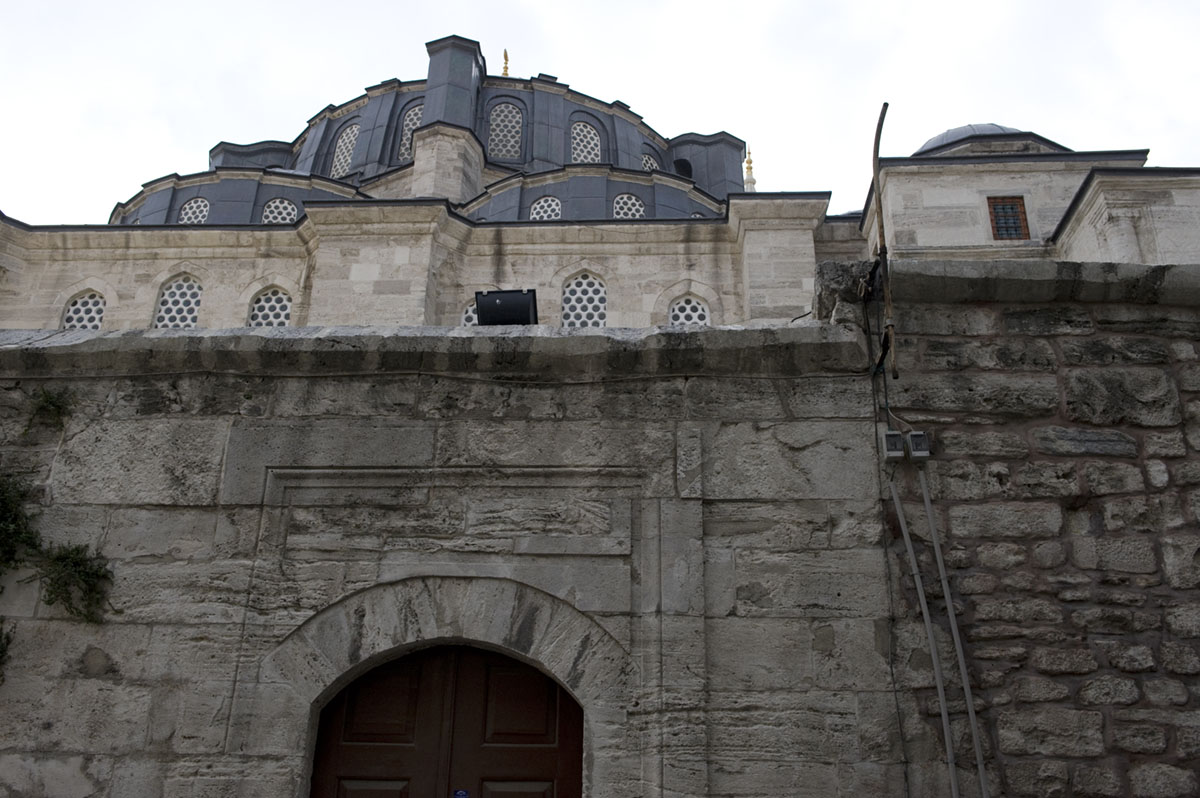 Istanbul december 2009 5947.jpg