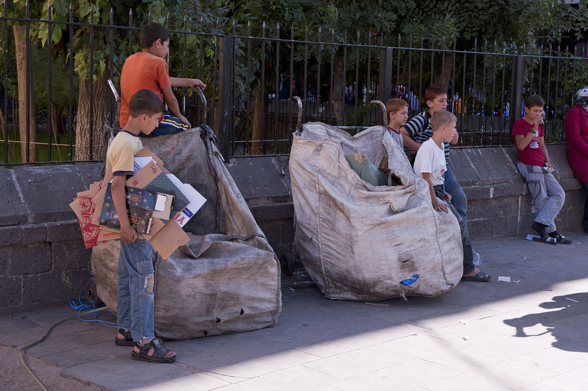 Diyarbakir June 2010 9484.jpg