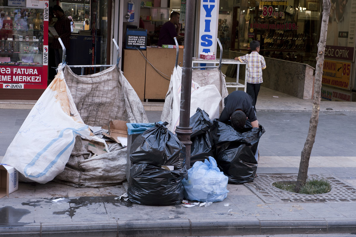 Diyarbakir June 2010 9510.jpg