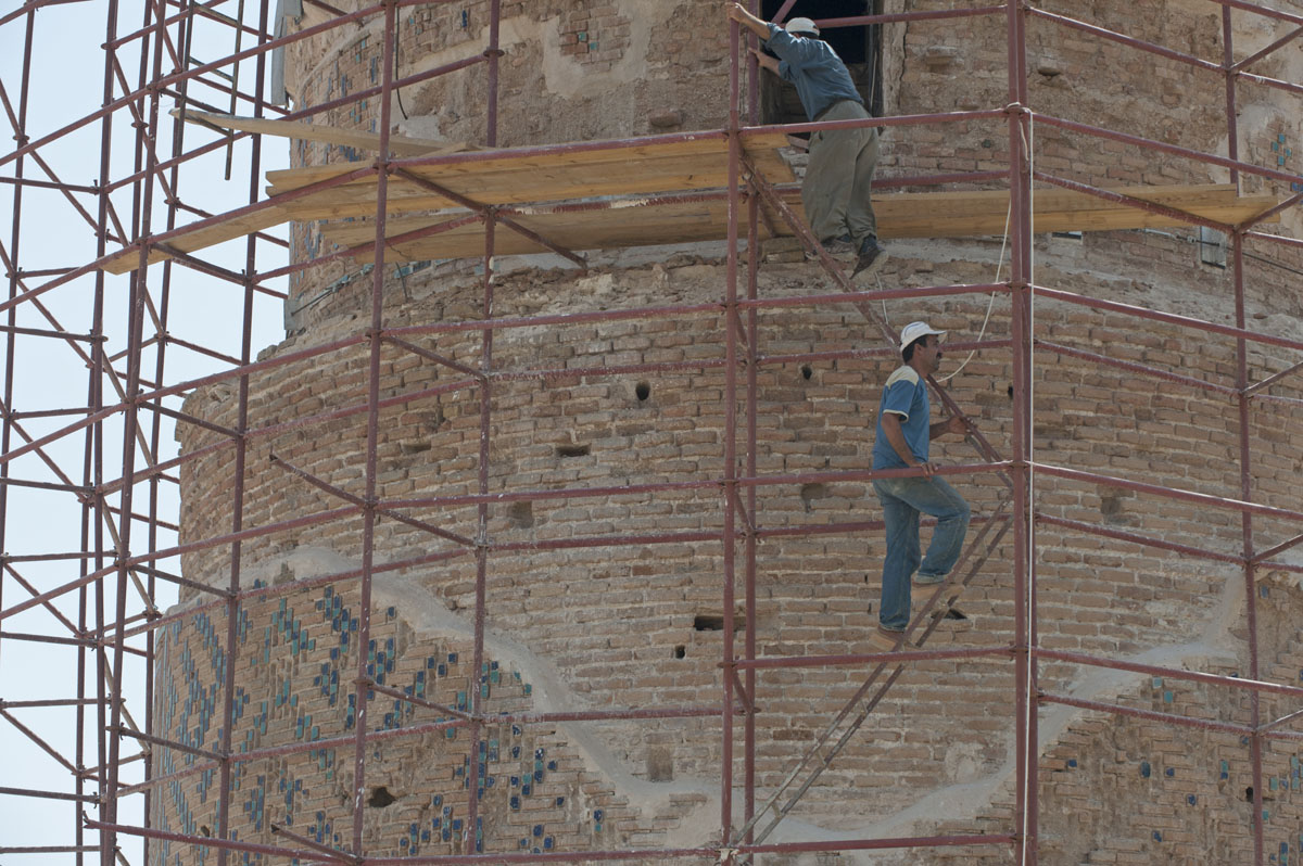 Hasankeyf June 2010 8208.jpg