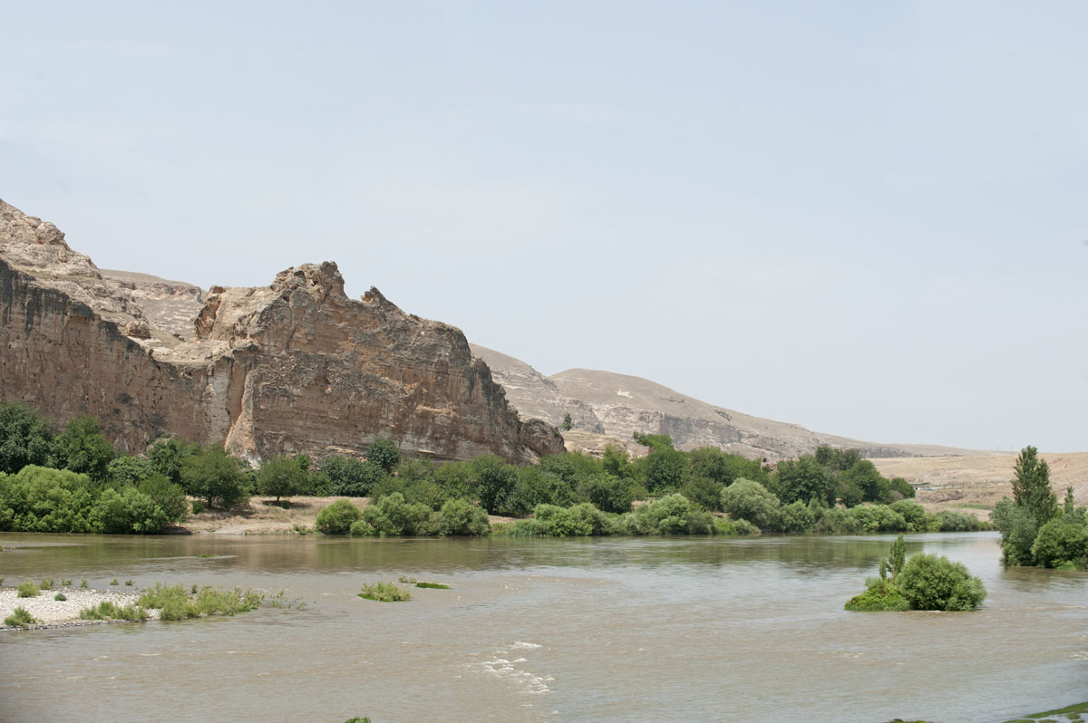 Hasankeyf June 2010 8234.jpg