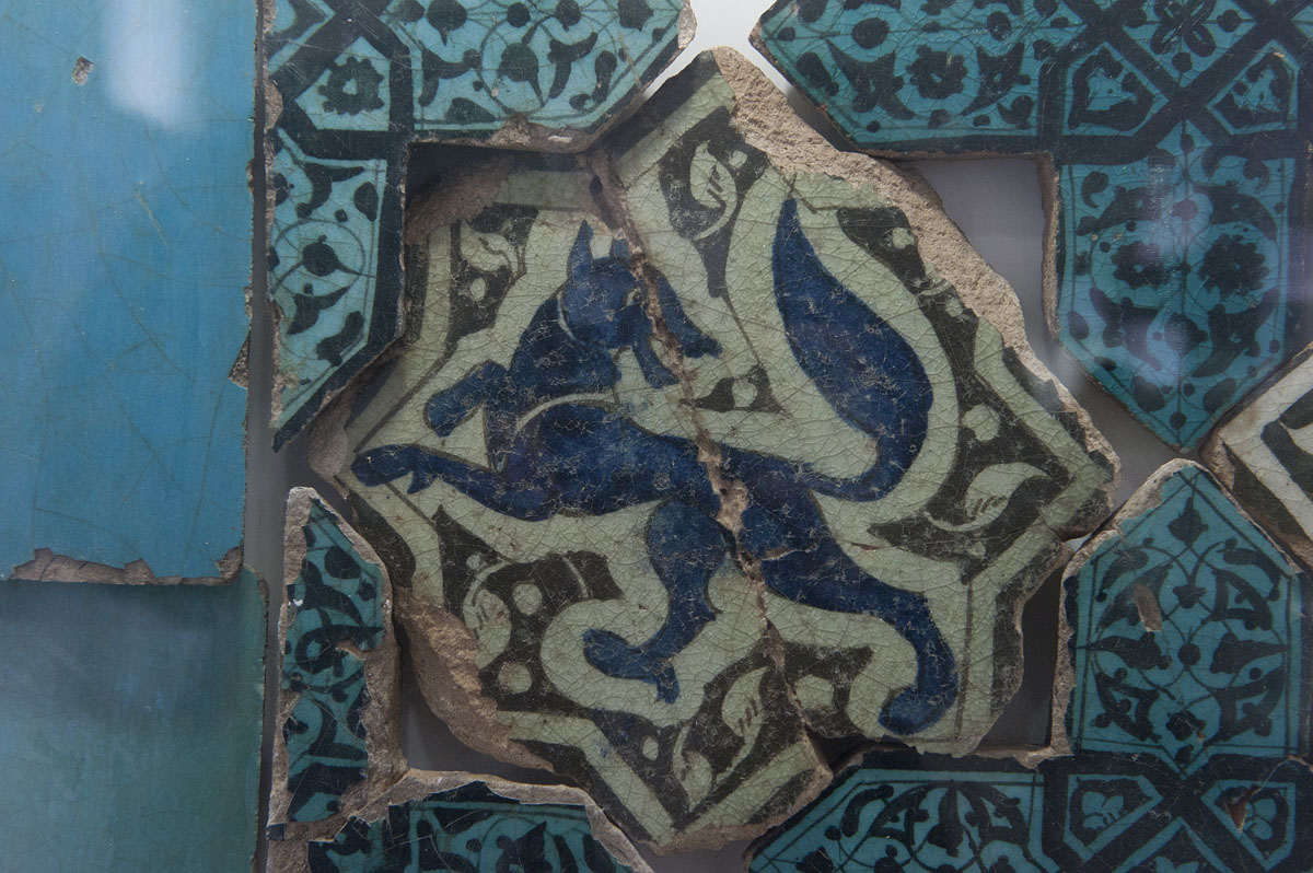 Konya Karatay Ceramics Museum 2010 2319.jpg