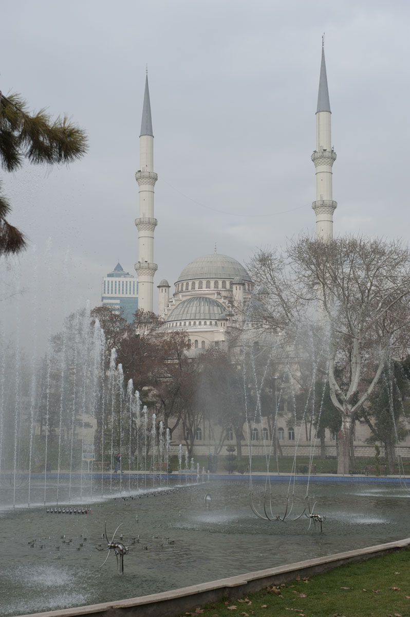 Konya Hacıveyiszade Camii 2840.jpg