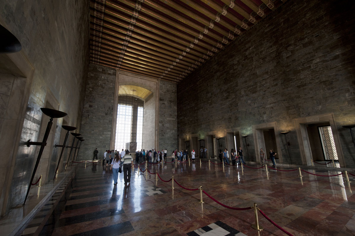 Ankara june 2011 7142.jpg