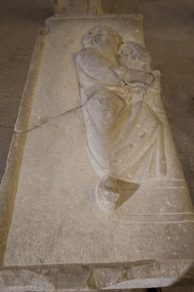 Side museum march 2012 4142.jpg