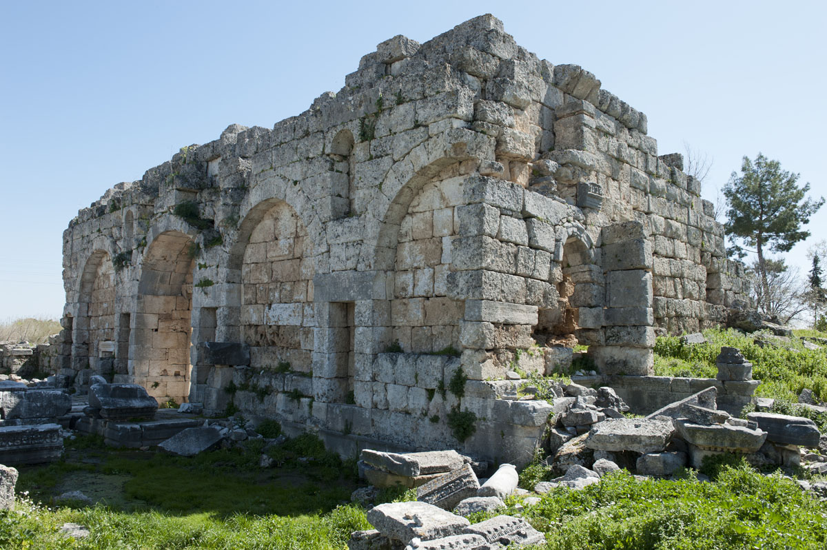 Perge march 2012 3845.jpg