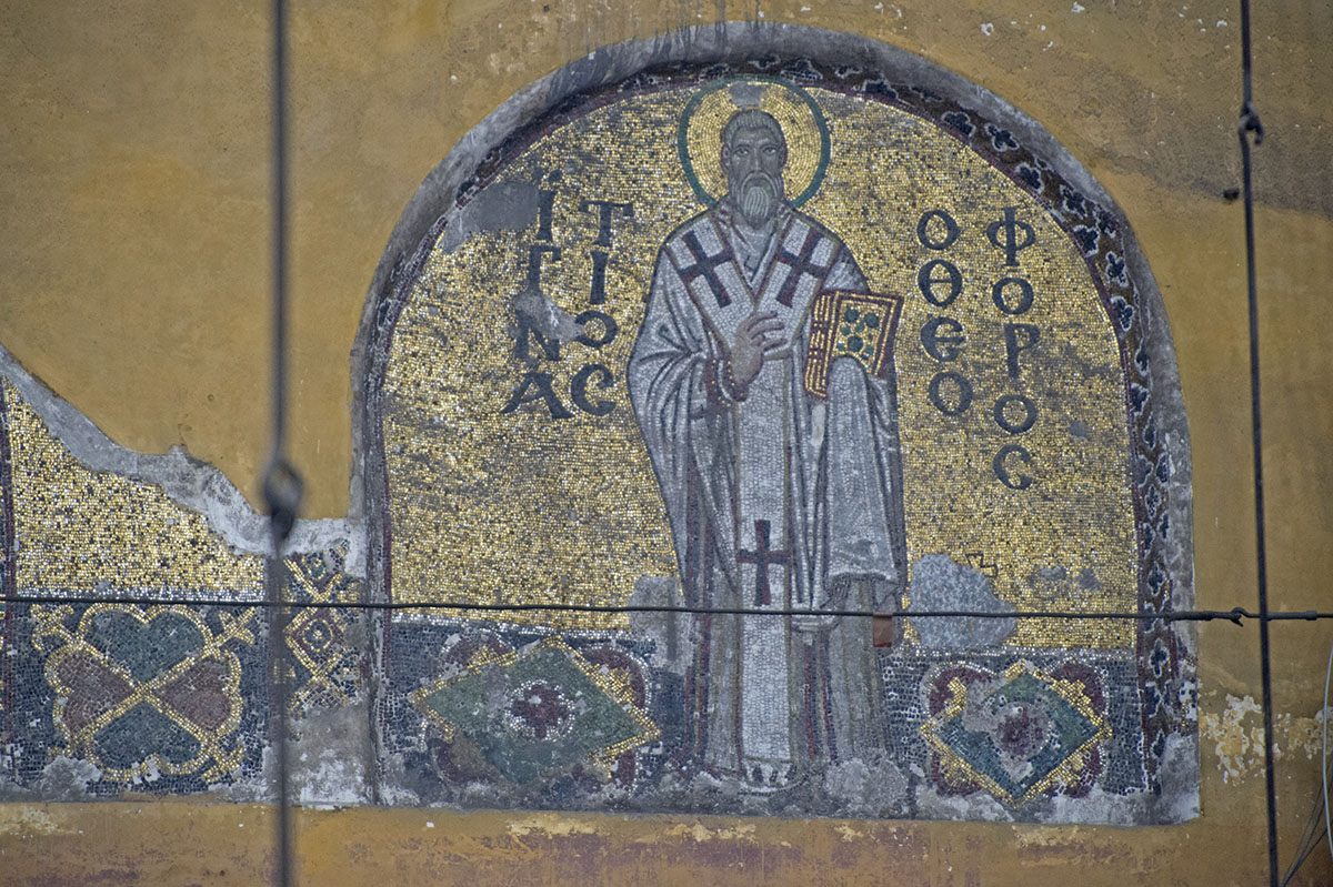 Istanbul Haghia Sophia december 2012 5960.jpg