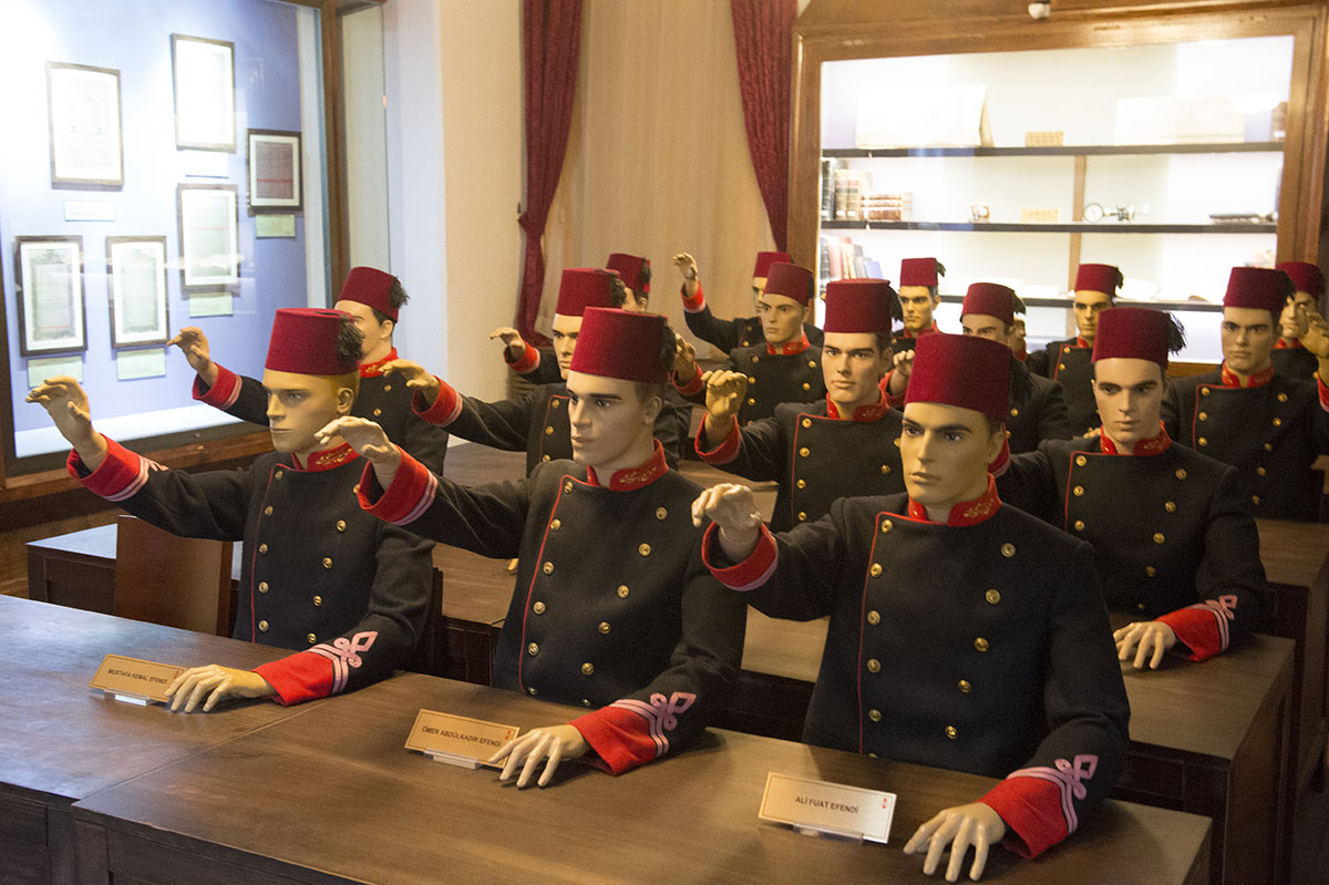 Istanbul Military museum december 2012 6518.jpg