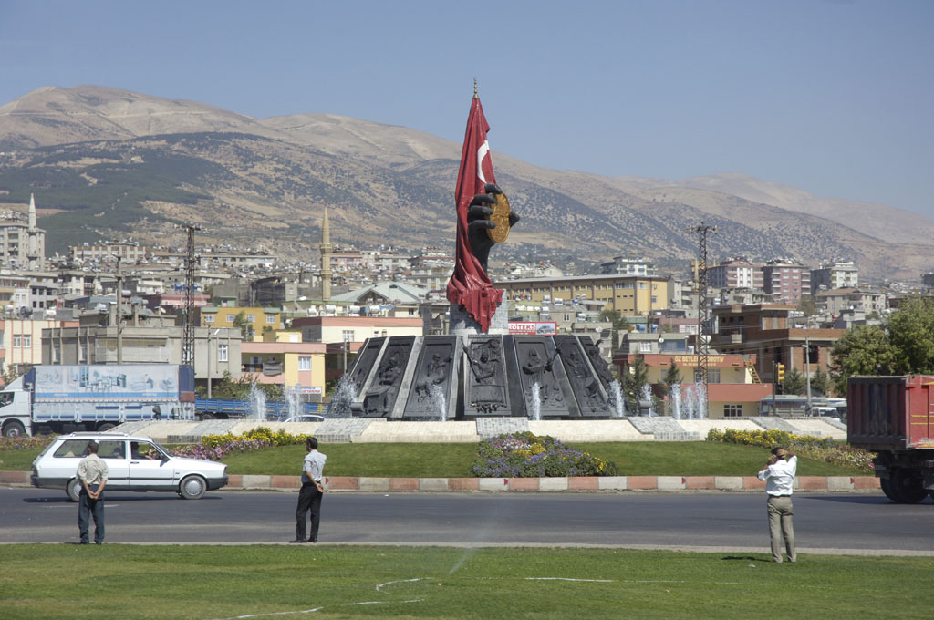 To Adana 2006 09 1781.jpg