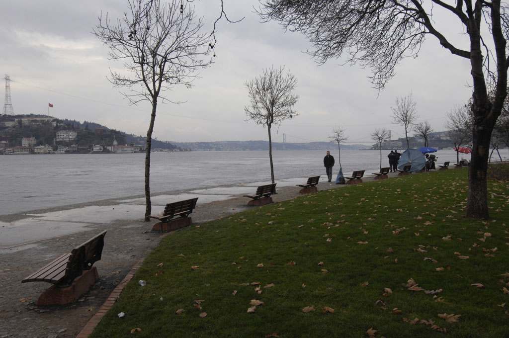 Istanbul Rumeli Hisari dec 2006 3787.jpg