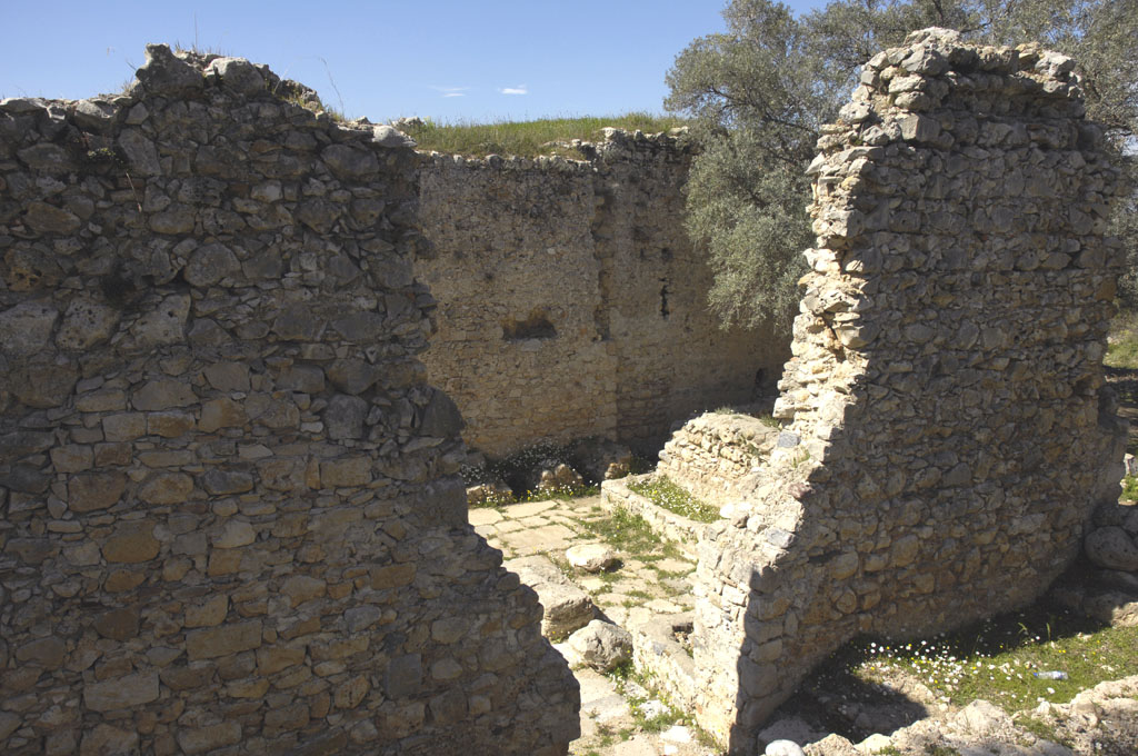 Becin 5333.jpg