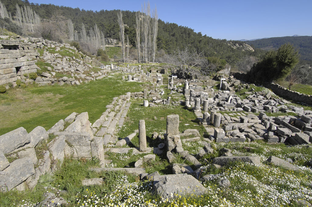 Labranda Southern Propylon and Doric Building and Church 5598.jpg