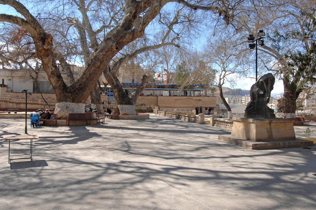 Mut mrt 2008 3740.jpg