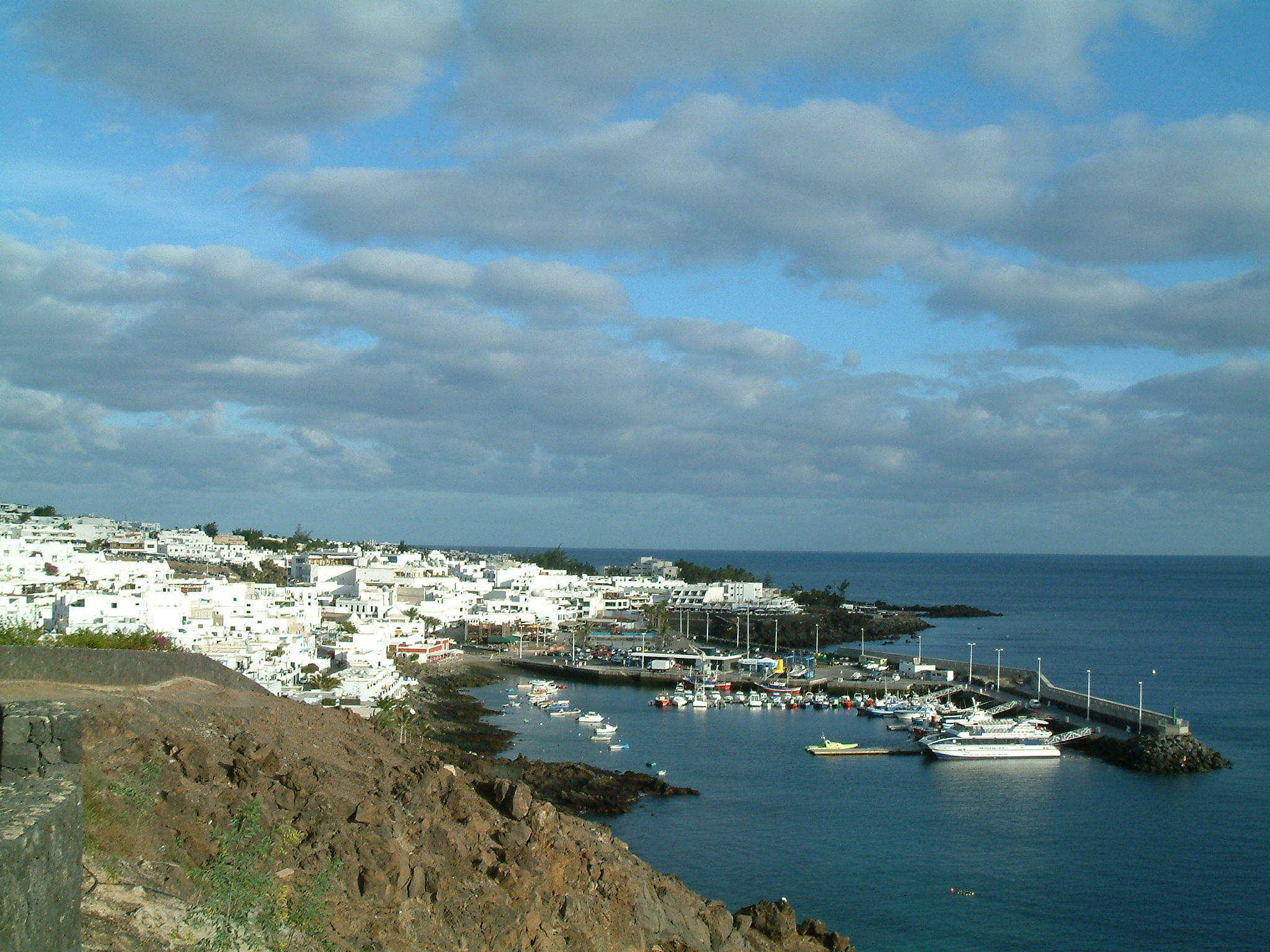 Puerta del la Carmen from the West