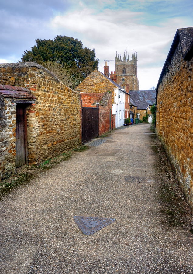 Looking toward St Peter & St Paul church and the Market Place, Deddington