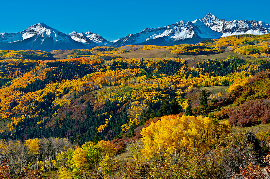 Autumn View of Mt Wilson.jpg