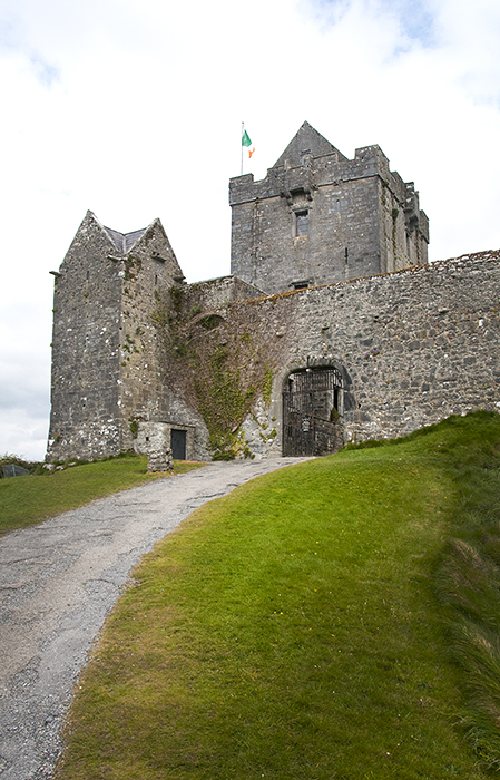 Dunguaire Castle, Galway Bay