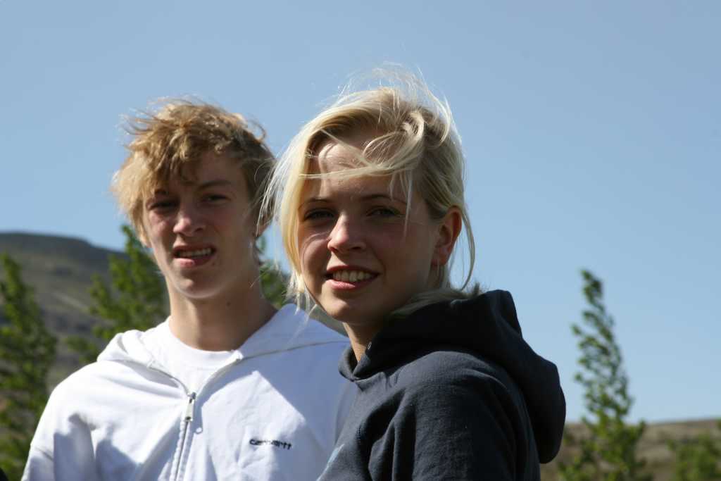 Aron / Thelma Lind
