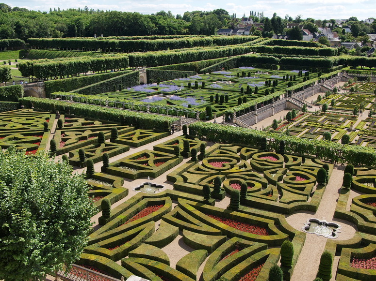 Gardens 2.jpg