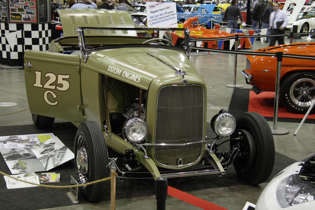 32 Ford Roadster from the front