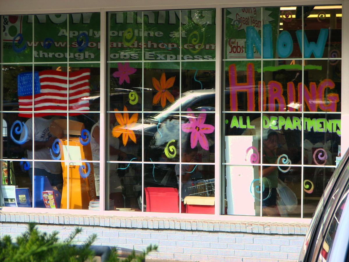 Now Hiring Window Washers.jpg