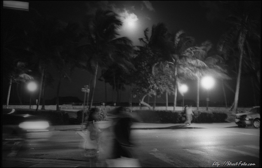 Full moon at Ocean drive