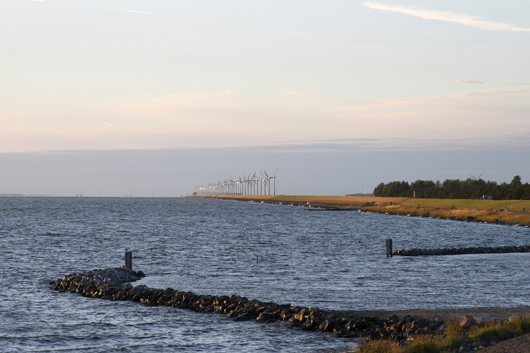 Urk view on IJsselmeer