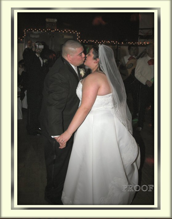 _MG_1416  kiss soft light proof.jpg